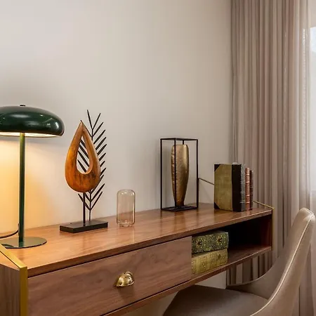 Luxury Ii פורטו